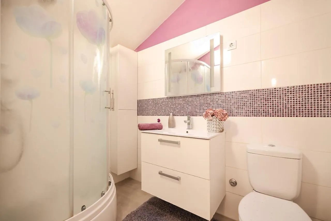 Appartamento Apartman Andy Zara 0*,